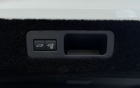 Toyota Land Cruiser, 2024 год, 12 490 000 рублей, 37 фотография