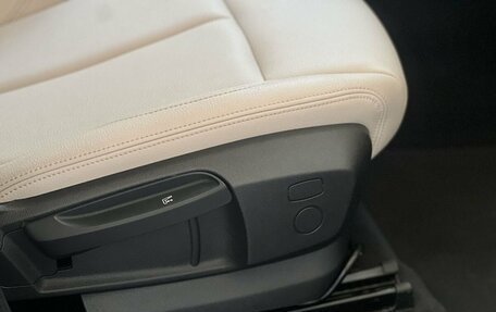 BMW X1, 2019 год, 2 890 000 рублей, 26 фотография