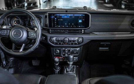 Jeep Wrangler, 2024 год, 16 199 999 рублей, 30 фотография