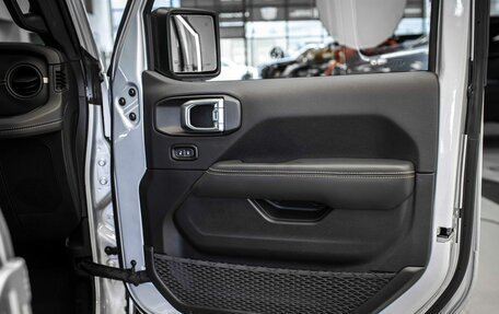 Jeep Wrangler, 2024 год, 16 199 999 рублей, 26 фотография
