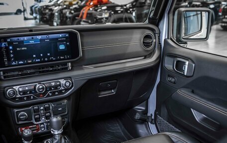 Jeep Wrangler, 2024 год, 16 199 999 рублей, 32 фотография