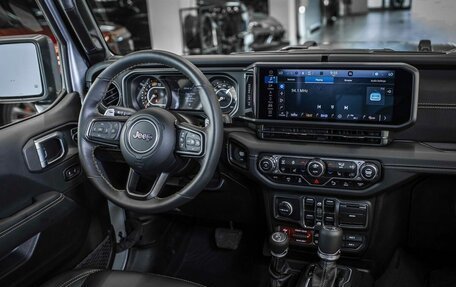 Jeep Wrangler, 2024 год, 16 199 999 рублей, 33 фотография