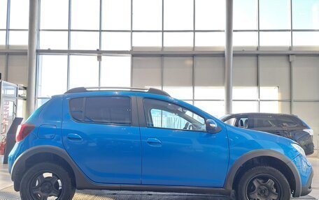 Renault Sandero II рестайлинг, 2019 год, 747 000 рублей, 4 фотография