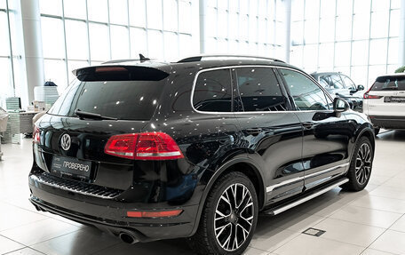 Volkswagen Touareg III, 2014 год, 2 390 000 рублей, 5 фотография