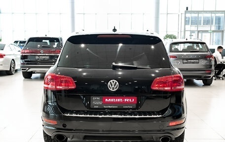 Volkswagen Touareg III, 2014 год, 2 390 000 рублей, 6 фотография
