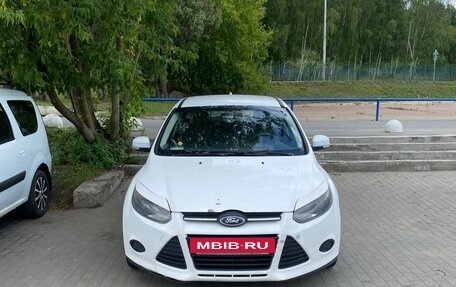 Ford Focus III, 2012 год, 700 000 рублей, 2 фотография