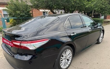 Toyota Camry, 2019 год, 3 000 000 рублей, 4 фотография