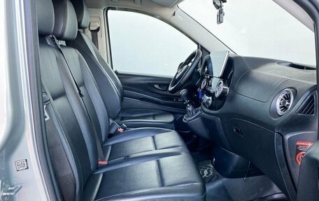 Mercedes-Benz Vito, 2018 год, 3 465 000 рублей, 17 фотография