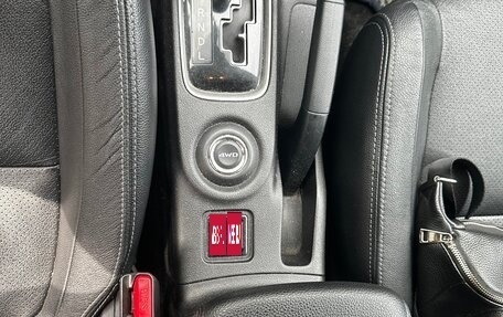 Mitsubishi Outlander III рестайлинг 3, 2014 год, 1 550 000 рублей, 10 фотография