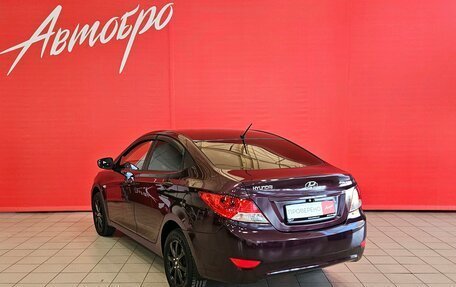 Hyundai Solaris II рестайлинг, 2011 год, 598 000 рублей, 3 фотография