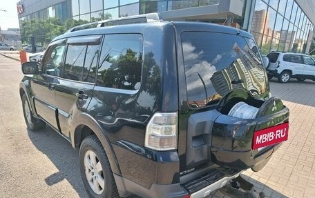 Mitsubishi Pajero IV, 2006 год, 1 049 000 рублей, 3 фотография