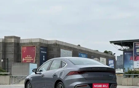 BYD Qin, 2022 год, 1 200 000 рублей, 4 фотография