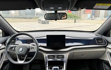 BYD Qin, 2022 год, 1 200 000 рублей, 13 фотография