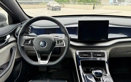 BYD Qin, 2022 год, 1 200 000 рублей, 14 фотография