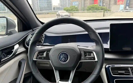 BYD Qin, 2022 год, 1 200 000 рублей, 15 фотография