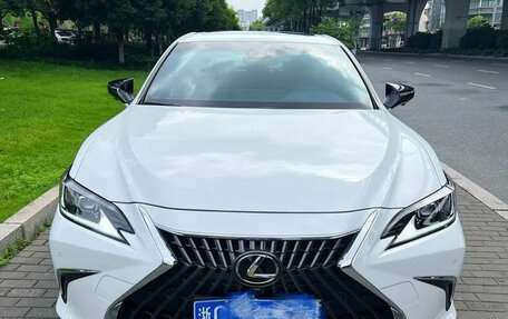 Lexus ES, 2022 год, 2 880 045 рублей, 5 фотография