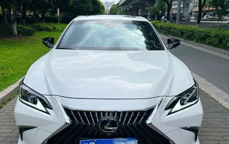 Lexus ES, 2022 год, 2 880 045 рублей, 11 фотография