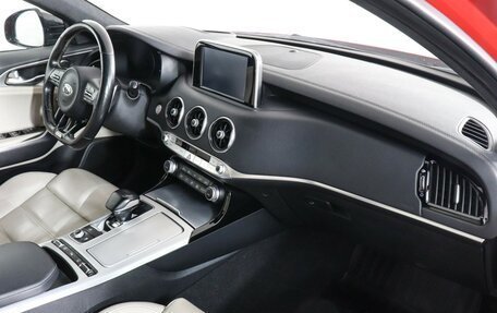 KIA Stinger I, 2019 год, 3 097 000 рублей, 10 фотография