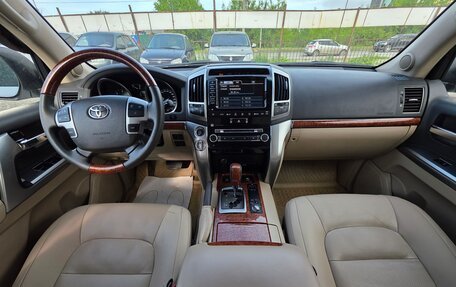 Toyota Land Cruiser 200, 2012 год, 3 250 000 рублей, 28 фотография