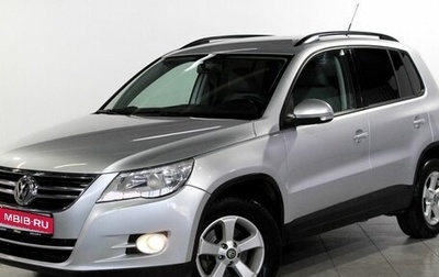 Volkswagen Tiguan I, 2010 год, 949 000 рублей, 1 фотография