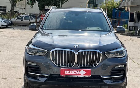 BMW X5, 2021 год, 8 350 000 рублей, 2 фотография