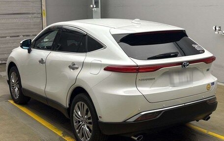 Toyota Harrier, 2022 год, 3 170 099 рублей, 4 фотография