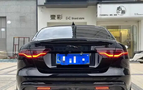 Jaguar XE I рестайлинг, 2021 год, 2 705 045 рублей, 7 фотография