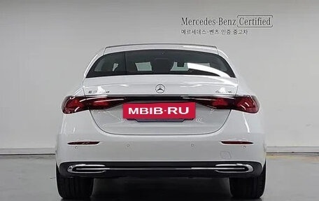 Mercedes-Benz E-Класс, 2024 год, 6 350 000 рублей, 4 фотография