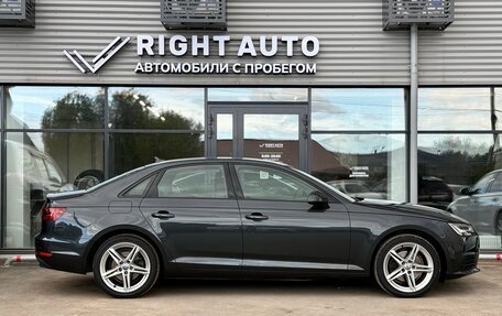Audi A4, 2018 год, 2 490 000 рублей, 4 фотография