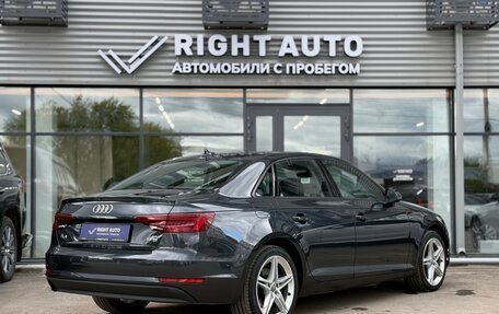 Audi A4, 2018 год, 2 490 000 рублей, 5 фотография