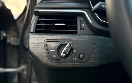 Audi A4, 2018 год, 2 490 000 рублей, 19 фотография