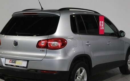Volkswagen Tiguan I, 2010 год, 949 000 рублей, 5 фотография