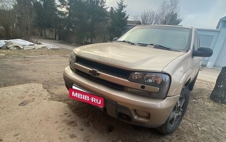 Chevrolet TrailBlazer II, 2005 год, 650 000 рублей, 3 фотография