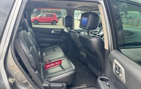 Nissan Pathfinder, 2016 год, 1 500 000 рублей, 12 фотография