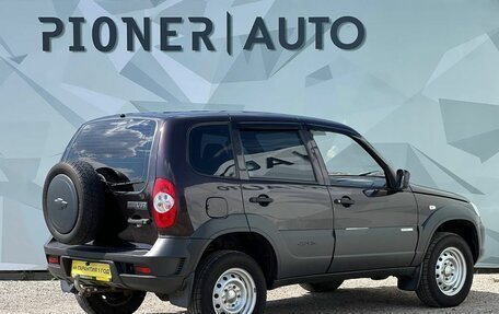 Chevrolet Niva I рестайлинг, 2012 год, 500 000 рублей, 4 фотография