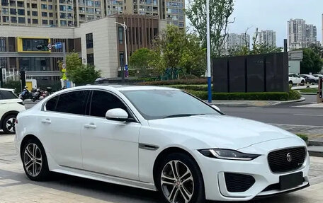 Jaguar XE I рестайлинг, 2022 год, 2 450 045 рублей, 6 фотография