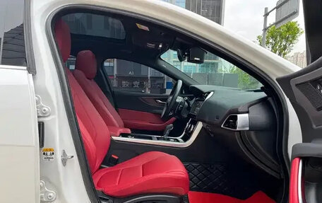 Jaguar XE I рестайлинг, 2022 год, 2 450 045 рублей, 10 фотография