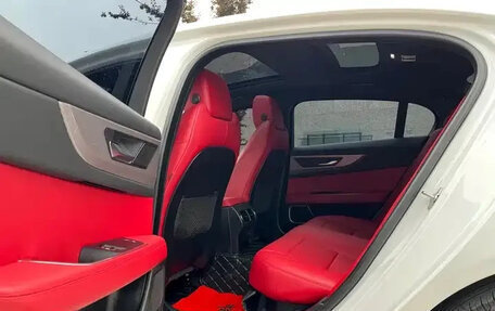 Jaguar XE I рестайлинг, 2022 год, 2 450 045 рублей, 9 фотография