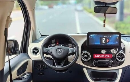 Mercedes-Benz Vito, 2021 год, 3 440 000 рублей, 8 фотография