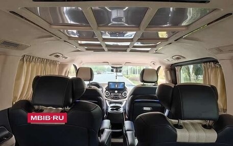 Mercedes-Benz Vito, 2021 год, 3 440 000 рублей, 11 фотография