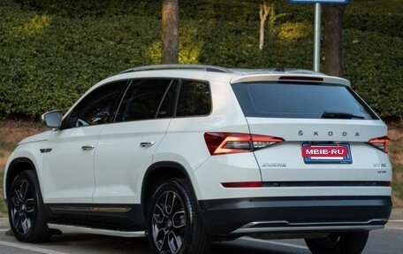 Skoda Kodiaq I, 2022 год, 3 141 901 рублей, 5 фотография