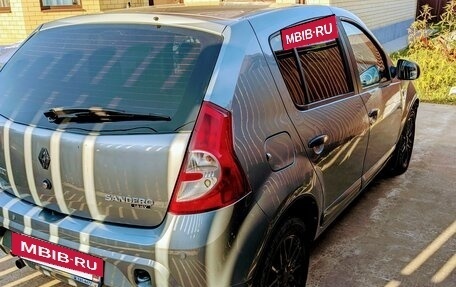 Renault Sandero I, 2010 год, 600 000 рублей, 2 фотография