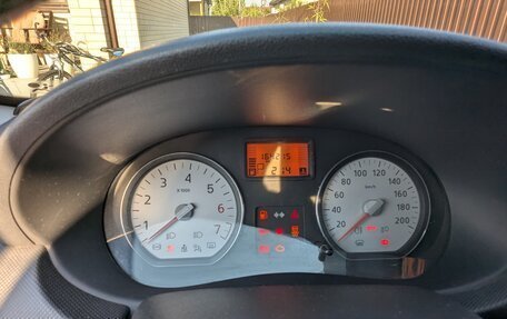 Renault Sandero I, 2010 год, 600 000 рублей, 13 фотография