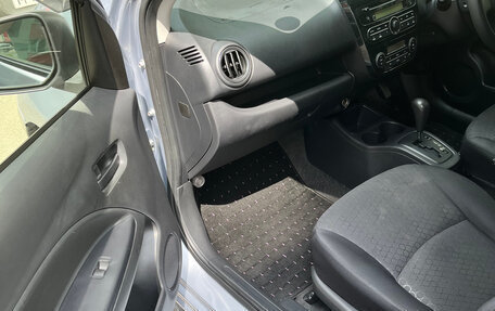 Mitsubishi Mirage VI рестайлинг, 2012 год, 750 000 рублей, 29 фотография