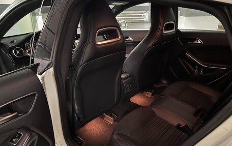Mercedes-Benz CLA, 2015 год, 2 150 000 рублей, 11 фотография
