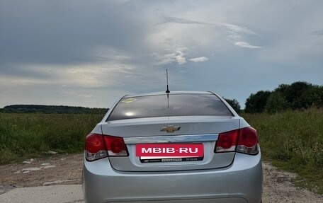 Chevrolet Cruze II, 2010 год, 630 000 рублей, 5 фотография