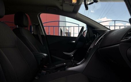 Opel Astra J, 2012 год, 899 000 рублей, 11 фотография