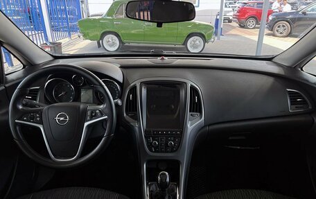Opel Astra J, 2012 год, 899 000 рублей, 10 фотография
