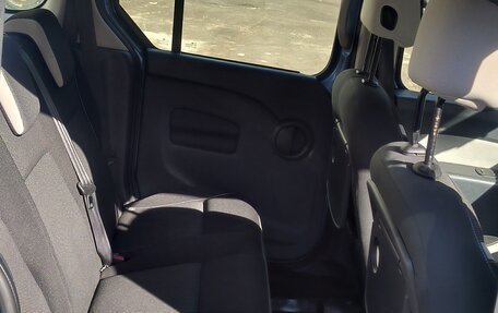 Renault Kangoo II рестайлинг, 2013 год, 650 000 рублей, 6 фотография