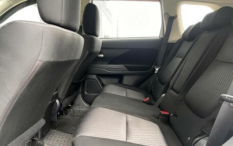 Mitsubishi Outlander III рестайлинг 3, 2013 год, 1 190 000 рублей, 11 фотография